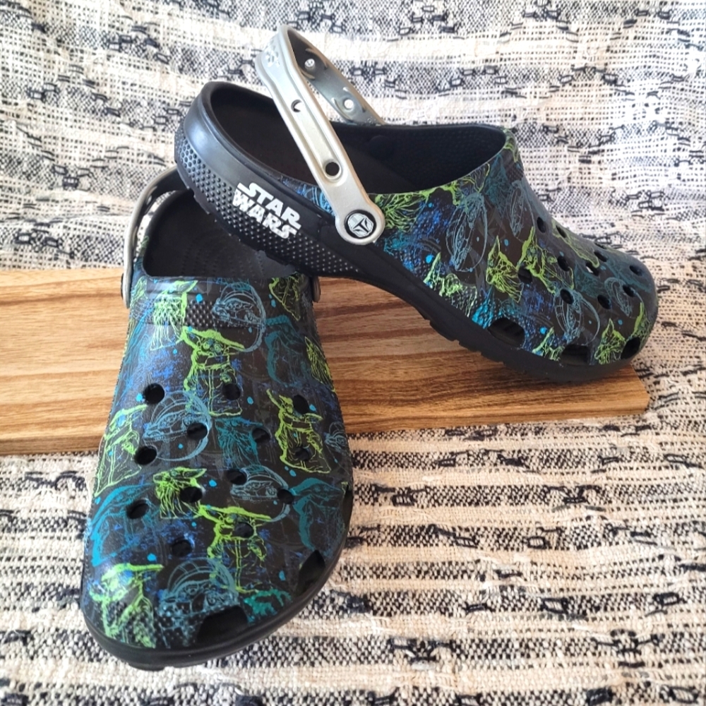 Crocs Mens size 13 RARE Mandalorian, NWT.
